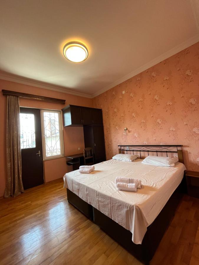 House On Ganja Street Hotel Kutaisi Exterior photo