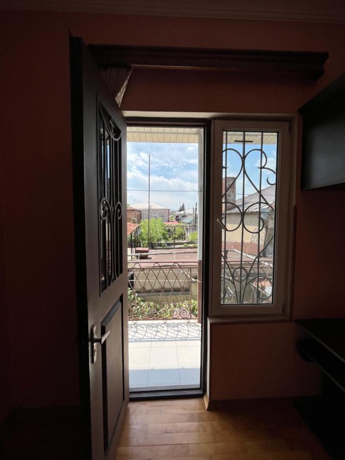 House On Ganja Street Hotel Kutaisi Exterior photo